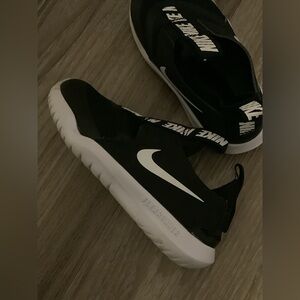 Nike Kids Black and White Sneakers